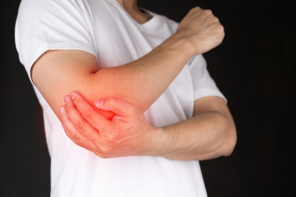 Find out how to relieve tennis elbow pain. Have your questions answered about cause, symptoms, the effectiveness of home remedies and various medical treatments.