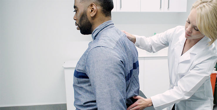 If you’re searching for a “back doctor in NYC” or are unsure of what type of doctor do I see for back pain, look for pain doctors that offer back pain treatments in NYC that do not resort to surgery or narcotics to treat chronic pain.