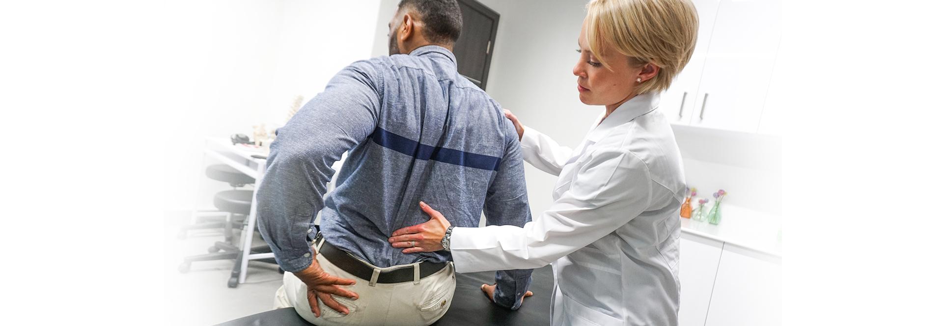 A neck and back pain clinic helps patients dealing with chronic pain issues. Which back and neck pain clinic should you choose? At Pain Treatment Specialists, our top-rated back centers in NY and NJ help patients return to a pain-free life with minimally-invasive back pain treatments.