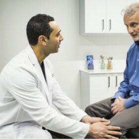 What is a knee doctor called? At Pain Treatment Specialists, this type of doctor is called an interventional pain doctor. A doctor specializing in joint disorders should also focus on treating conditions like rheumatoid arthritis with minimally invasive treatments. Knee replacement surgery should not be considered unless medically necessary.